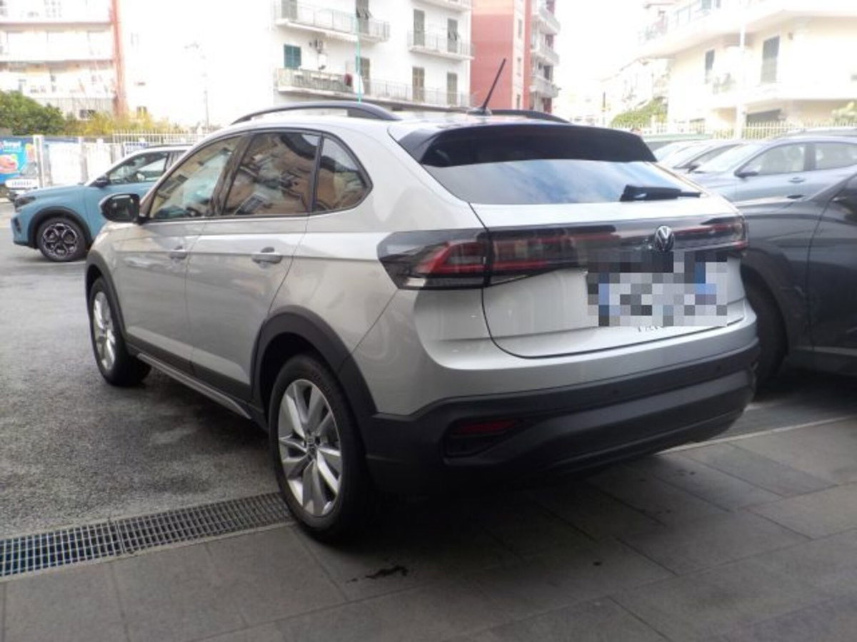 Volkswagen Taigo 1.0 tsi Edition 95cv (12)