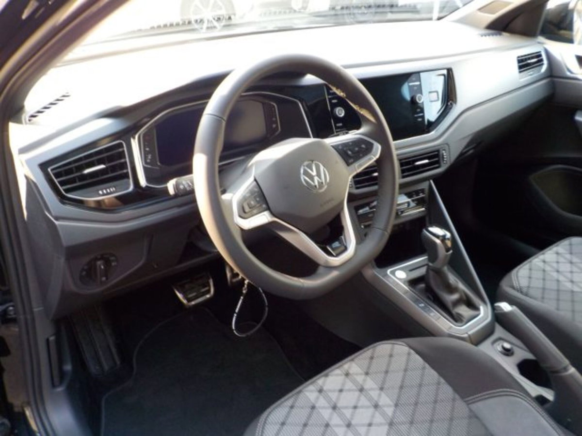 Volkswagen Taigo 1.0 tsi Edition 95cv (7)