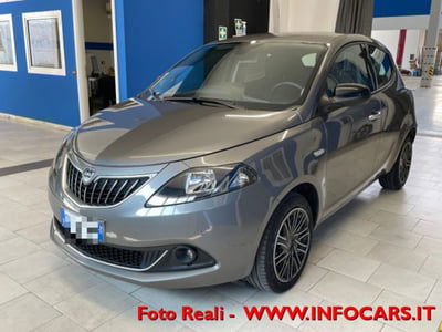 Lancia Ypsilon 1.0 FireFly 5 porte S&S Hybrid Gold Plus usata