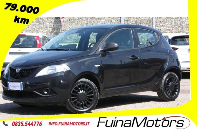 Lancia Ypsilon 1.2 69 CV 5 porte Elefantino Blu