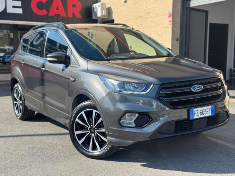 Ford Kuga 1.5 EcoBoost 120 CV S&S 2WD ST-Line