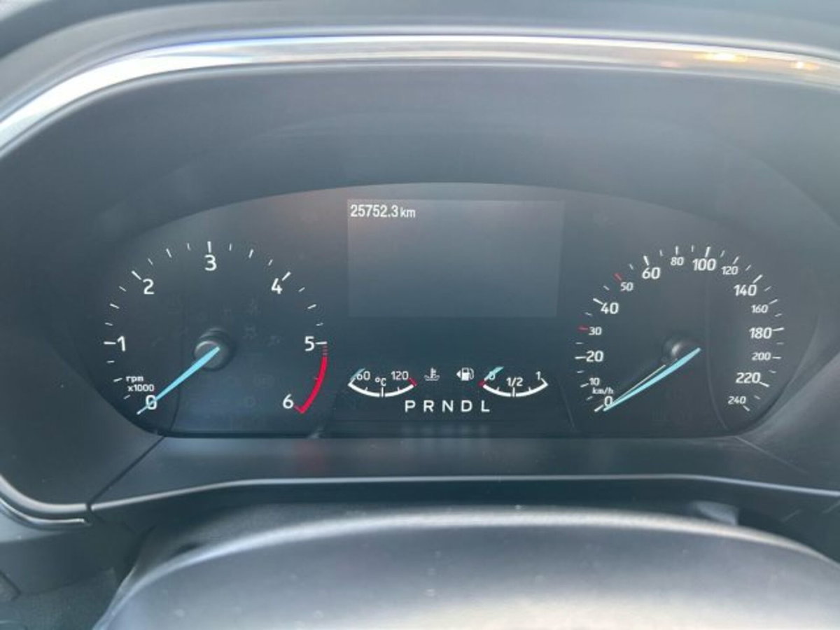 Ford Focus Station Wagon 1.5 EcoBlue 115 CV automatico SW Active Design (11)