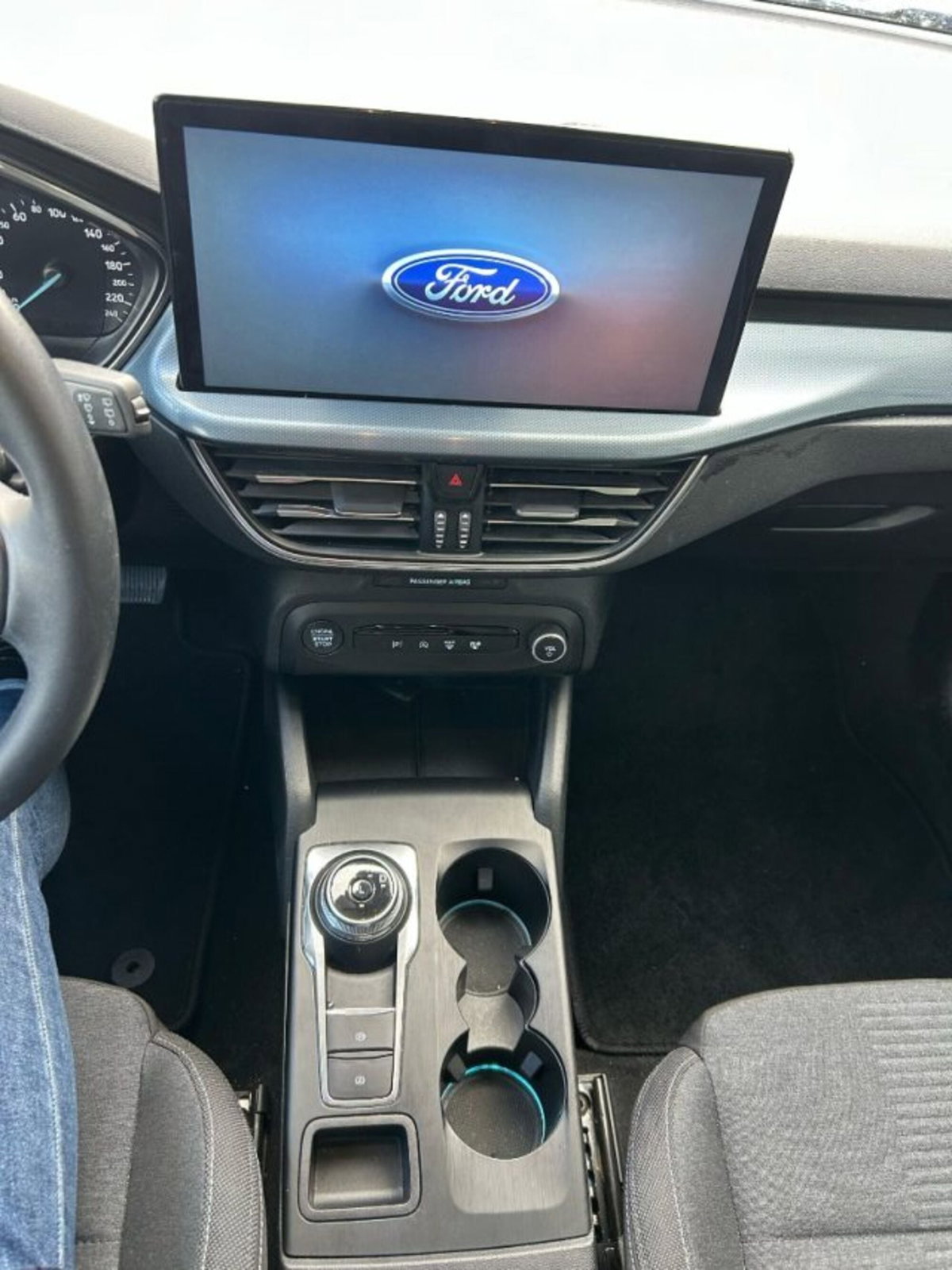 Ford Focus Station Wagon 1.5 EcoBlue 115 CV automatico SW Active Design (12)