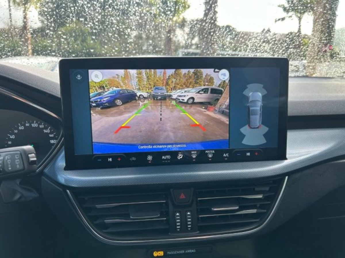 Ford Focus Station Wagon 1.5 EcoBlue 115 CV automatico SW Active Design (14)