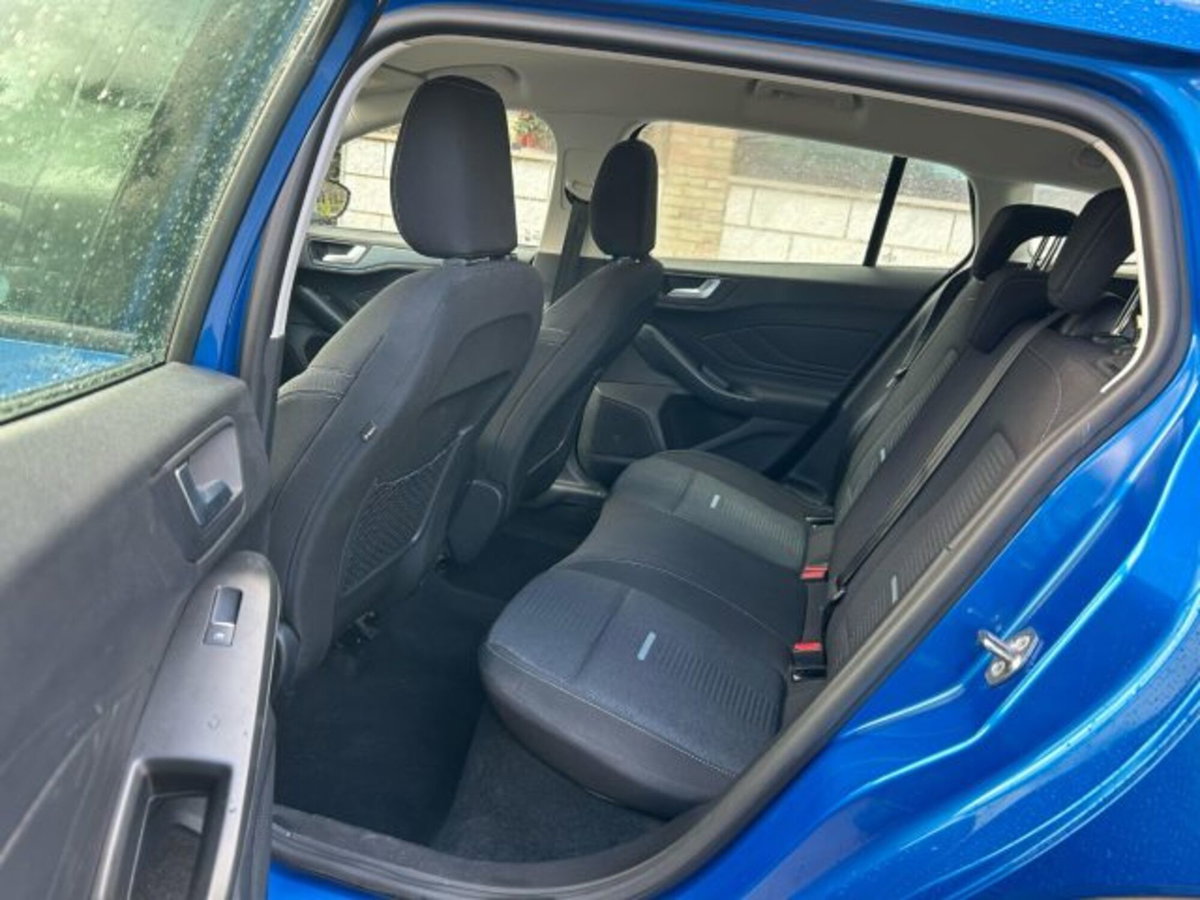 Ford Focus Station Wagon 1.5 EcoBlue 115 CV automatico SW Active Design (9)