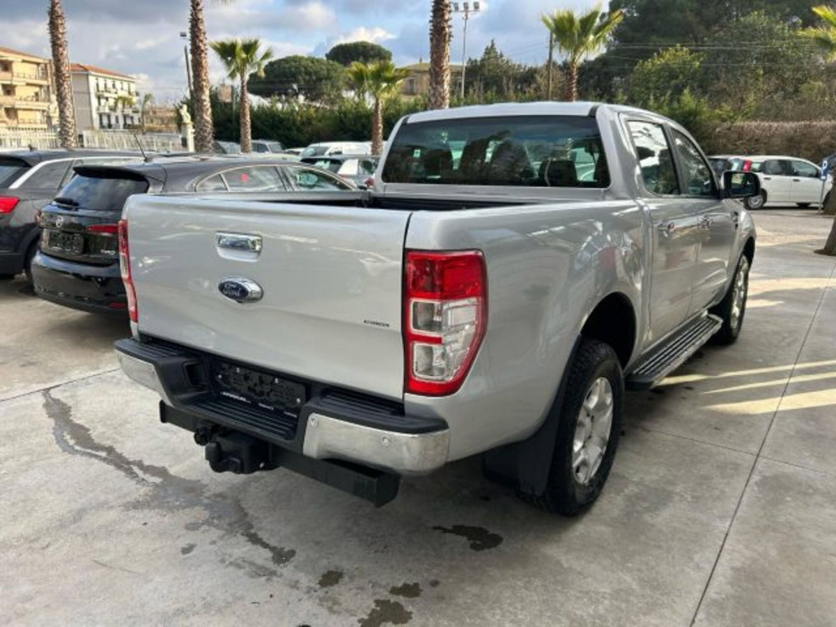 Ford Ranger Pick-up Ranger 3.2 TDCi aut. DC Limited 5pt. (6)