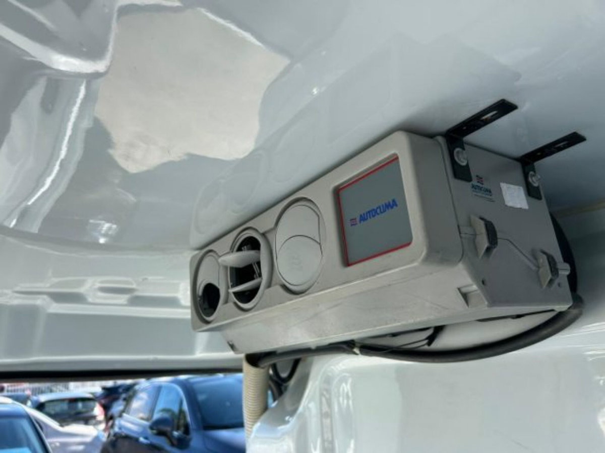 Ford Transit Courier 1.5 TDCi 75CV  Entry (13)