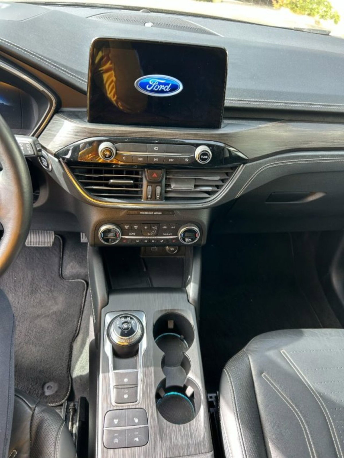 Ford Kuga 2.0 EcoBlue 190 CV aut. AWD Vignale (12)