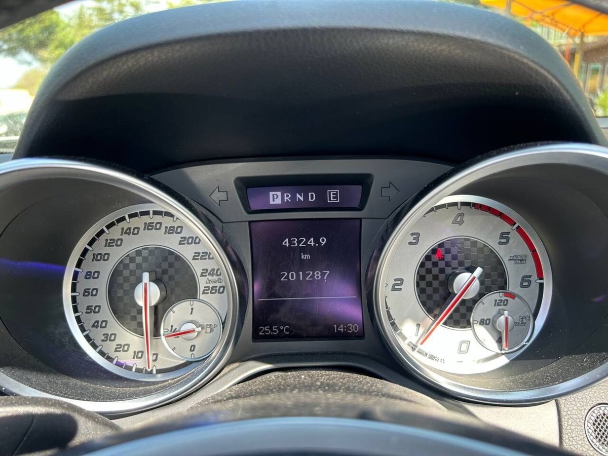 Mercedes-Benz SLK 250 CDI Premium (16)