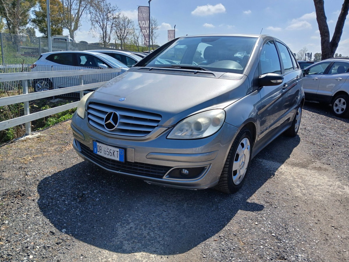 Mercedes-Benz Classe B 180 CDI Sport (3)