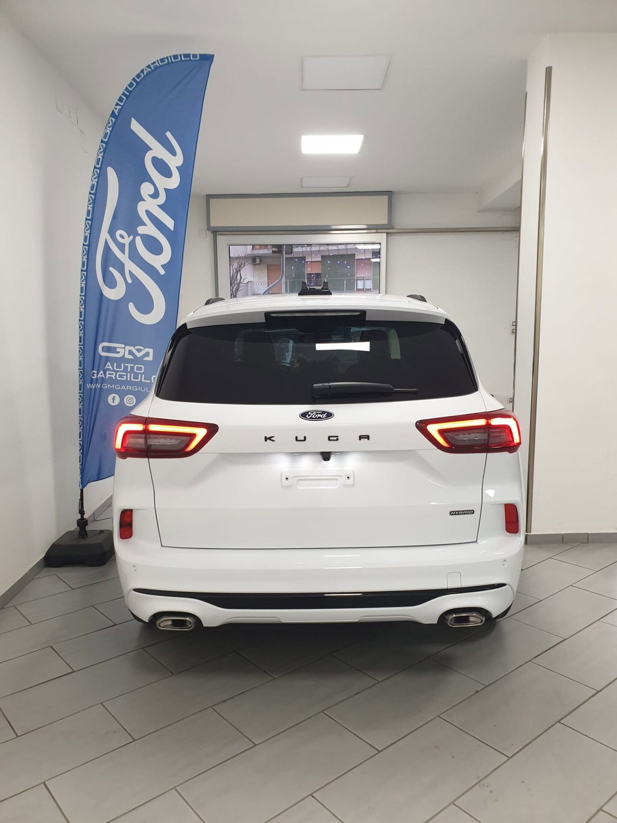 Ford Kuga 2.5 full hybrid ST-Line X 2wd 180cv auto (5)