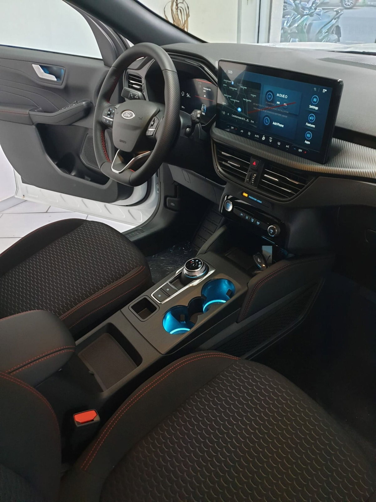Ford Kuga 2.5 full hybrid ST-Line X 2wd 180cv auto (7)