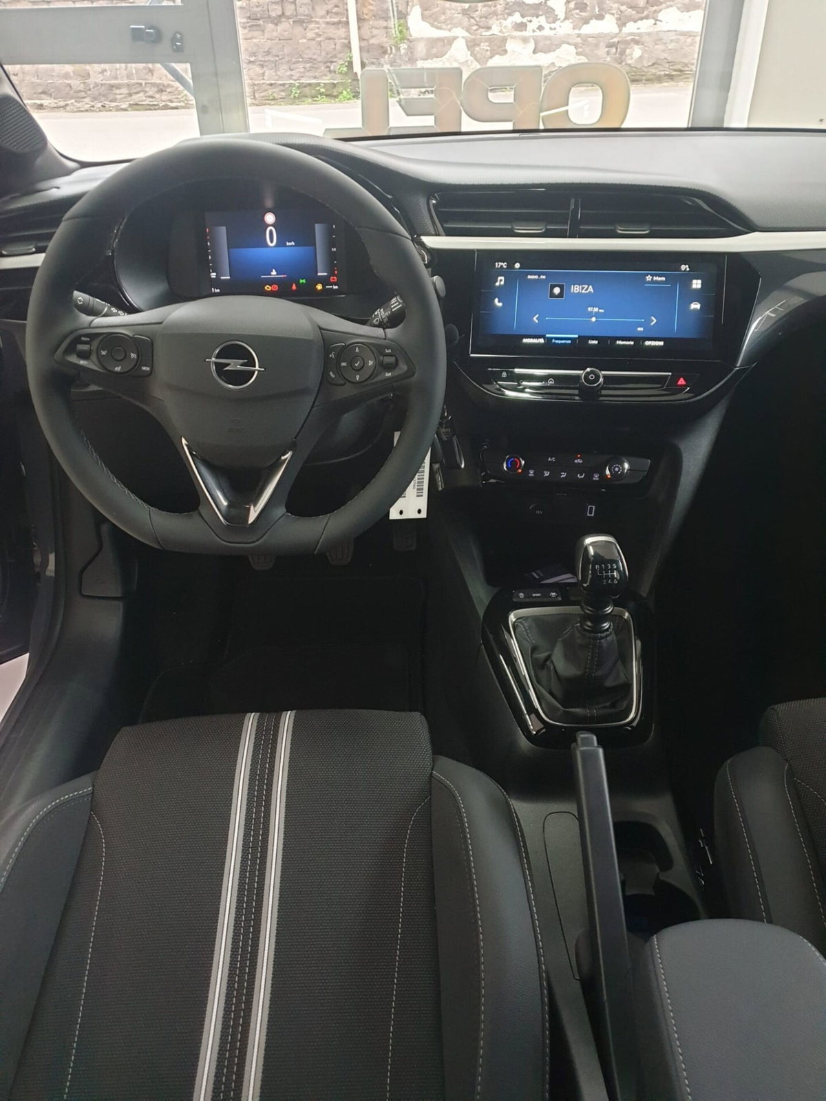 Opel Corsa 1.2 100 CV GS Line (9)
