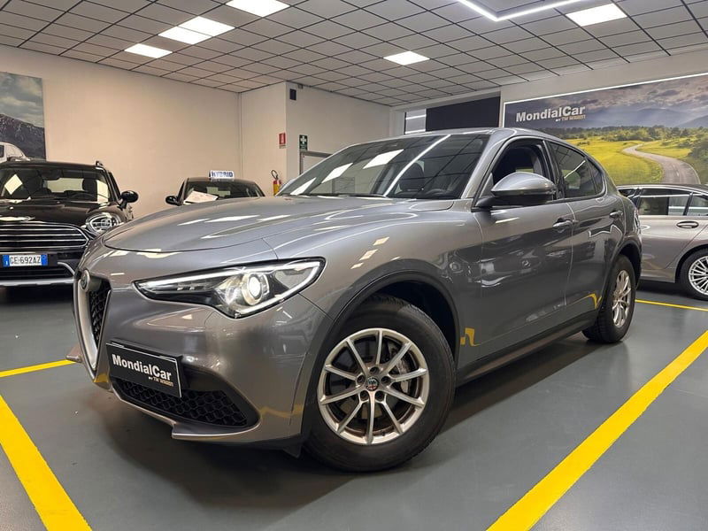 Alfa Romeo Stelvio Stelvio 2.2 Turbodiesel 160 CV AT8 RWD Business