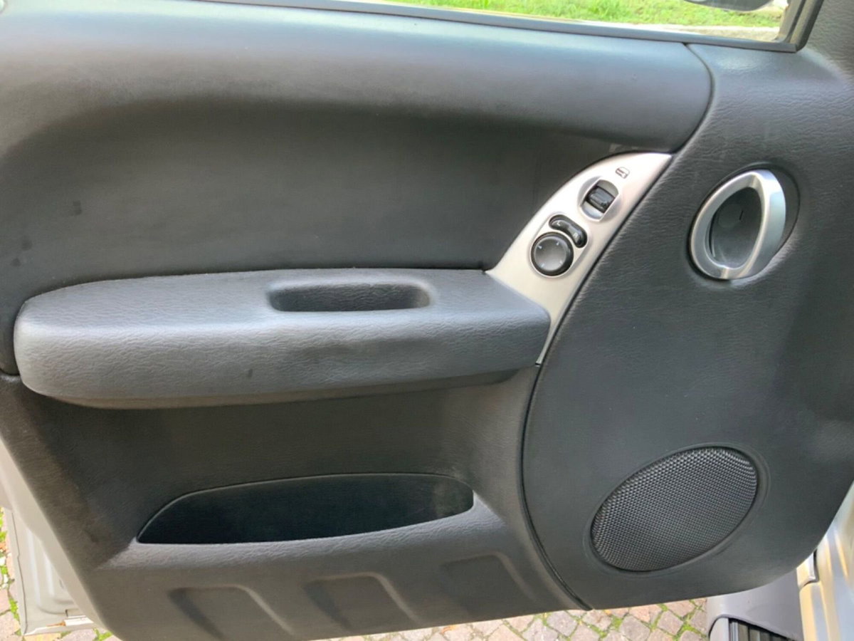 Jeep Cherokee 2.8 CRD Limited (16)