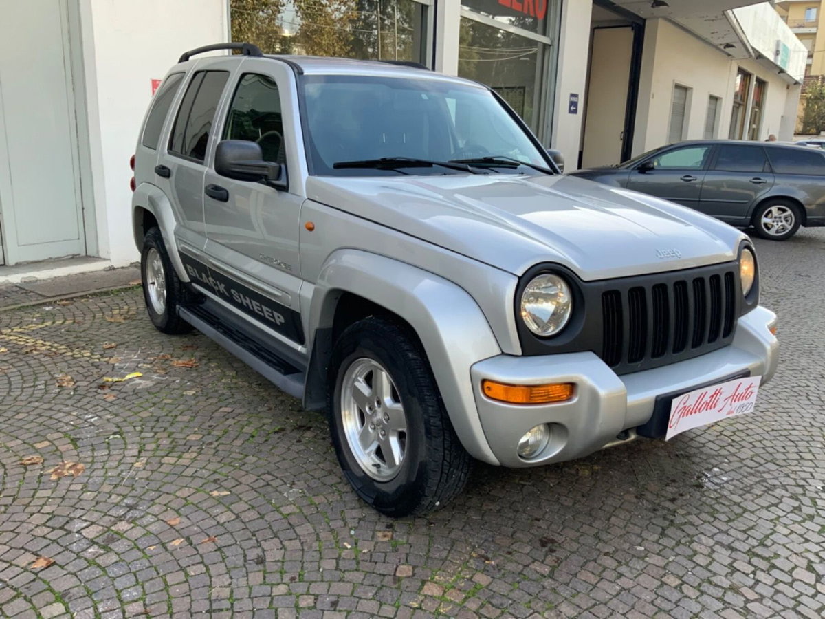 Jeep Cherokee 2.8 CRD Limited (3)