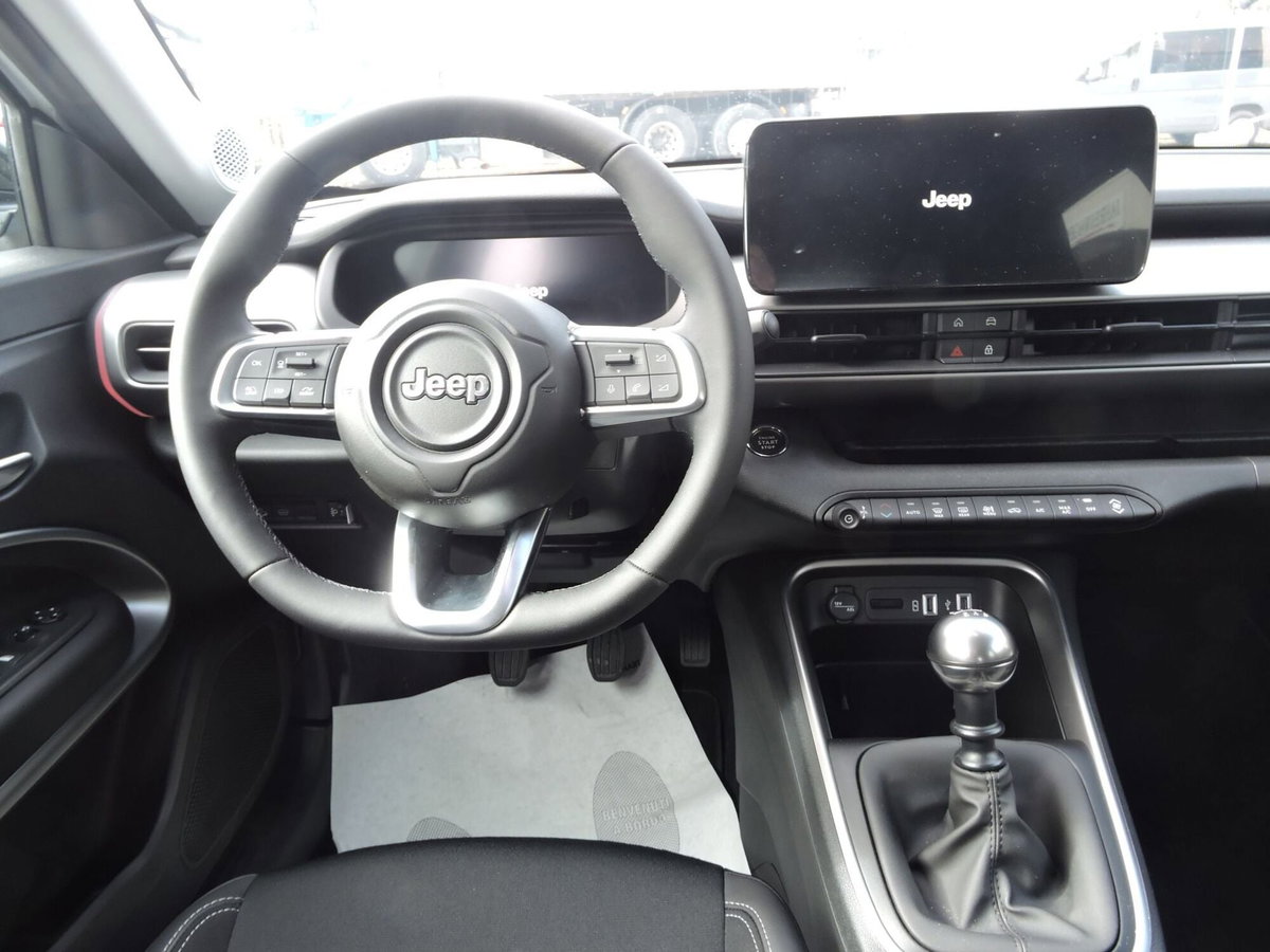 Jeep Avenger 1.2 turbo Summit fwd 100cv (10)