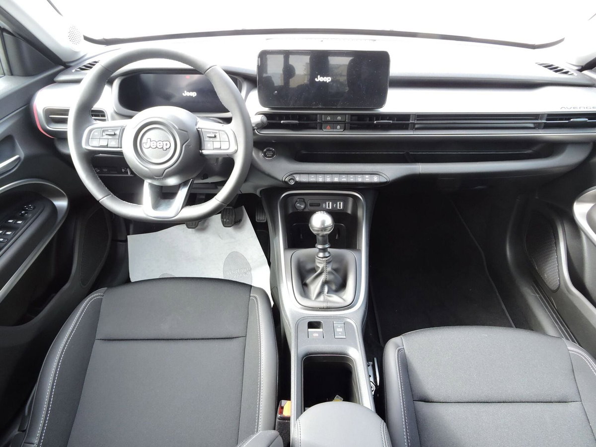 Jeep Avenger 1.2 turbo Summit fwd 100cv (11)