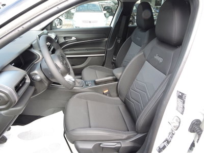 Jeep Avenger 1.2 turbo Summit fwd 100cv (13)