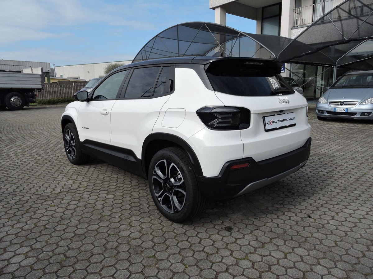 Jeep Avenger 1.2 turbo Summit fwd 100cv (6)