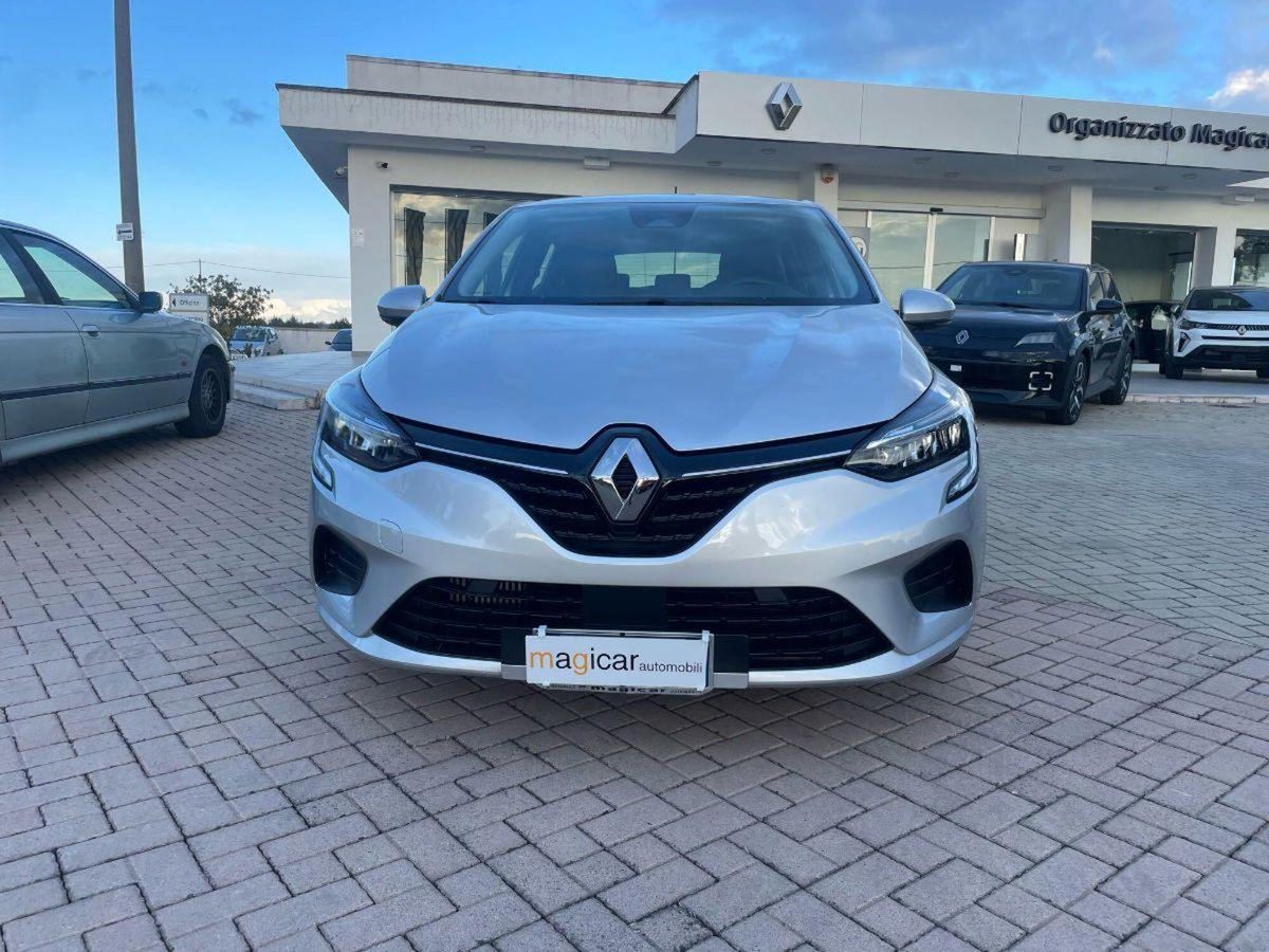 Renault Clio 1.0 tce Techno Gpl 100cv (2)