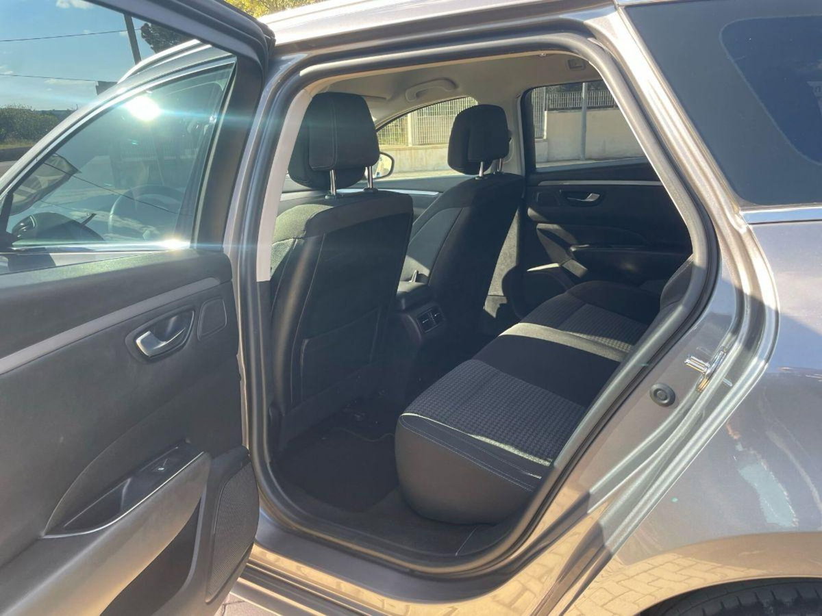 Renault Talisman dCi 120 CV Business (10)