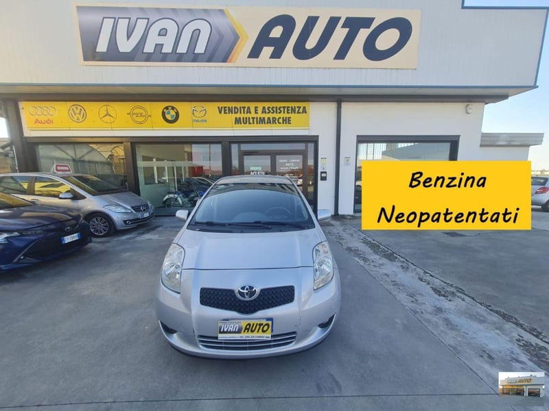 Toyota Yaris 1.3 5 porte Navi