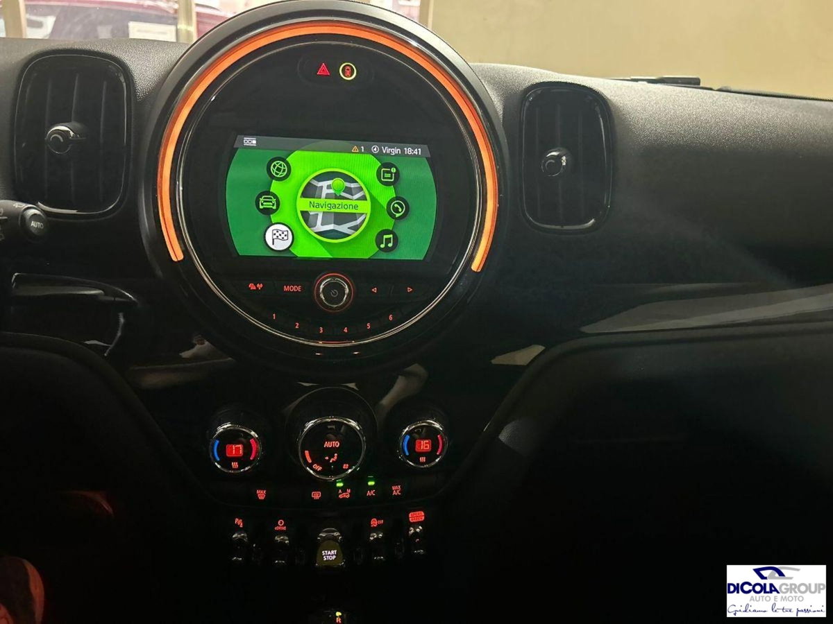 MINI Mini Countryman E Blackyard (10)