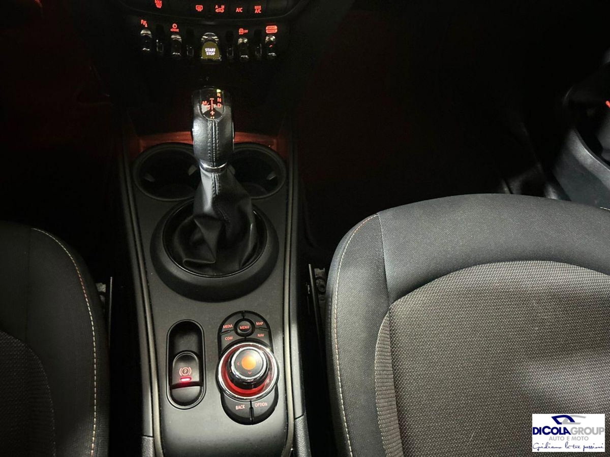 MINI Mini Countryman E Blackyard (11)