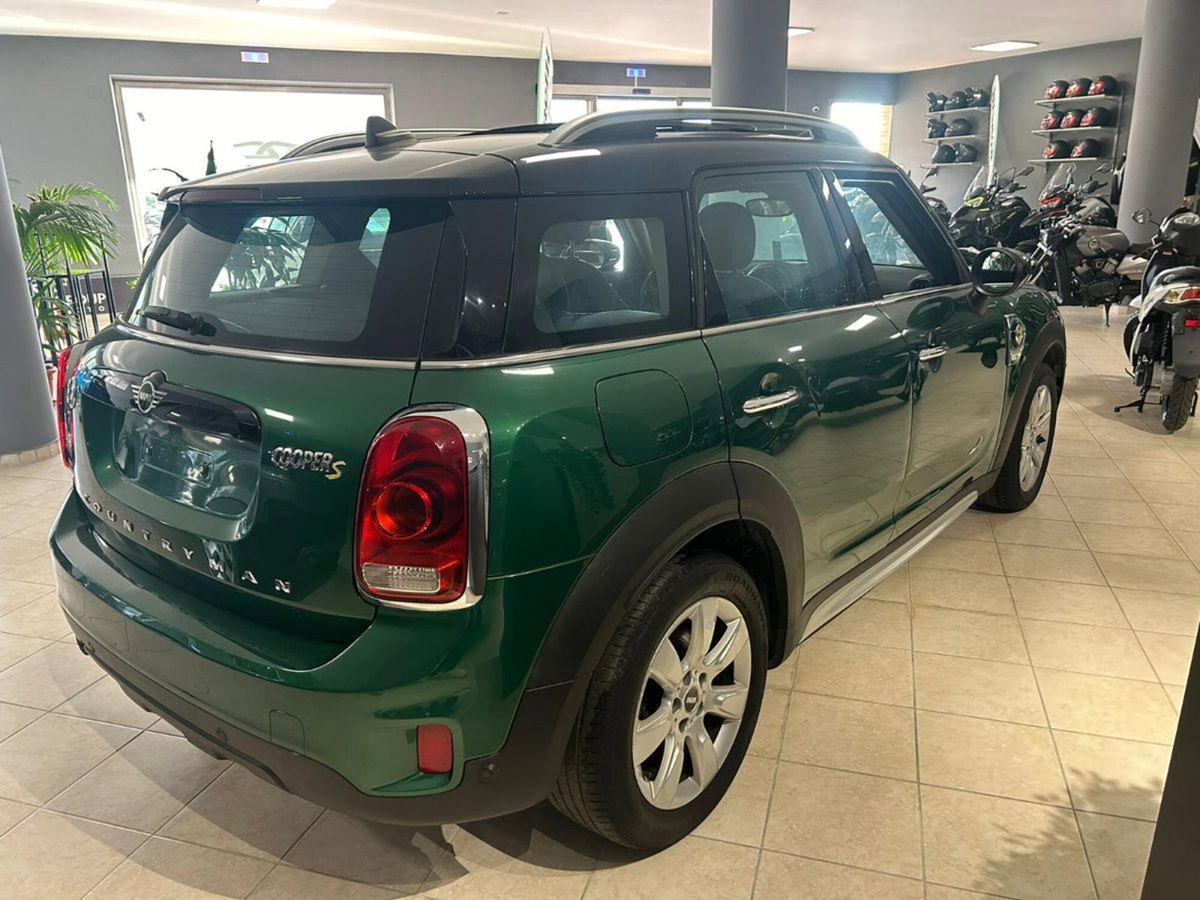 MINI Mini Countryman E Blackyard (17)