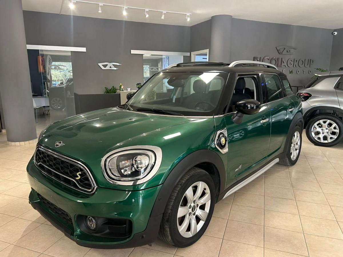 MINI Mini Countryman E Blackyard (3)