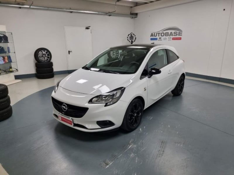 Opel Corsa Coupé 1.4 90CV GPL Tech Black Edition