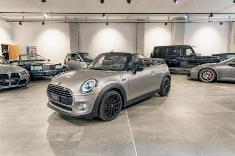 MINI Mini Cabrio 1.5 Cooper Hype Cabrio