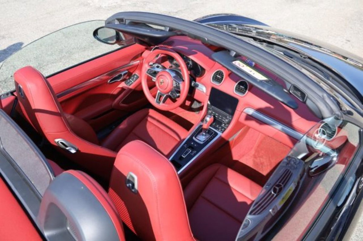 Porsche 718 Boxster  Boxster 2.0 Style Edition 300cv (8)