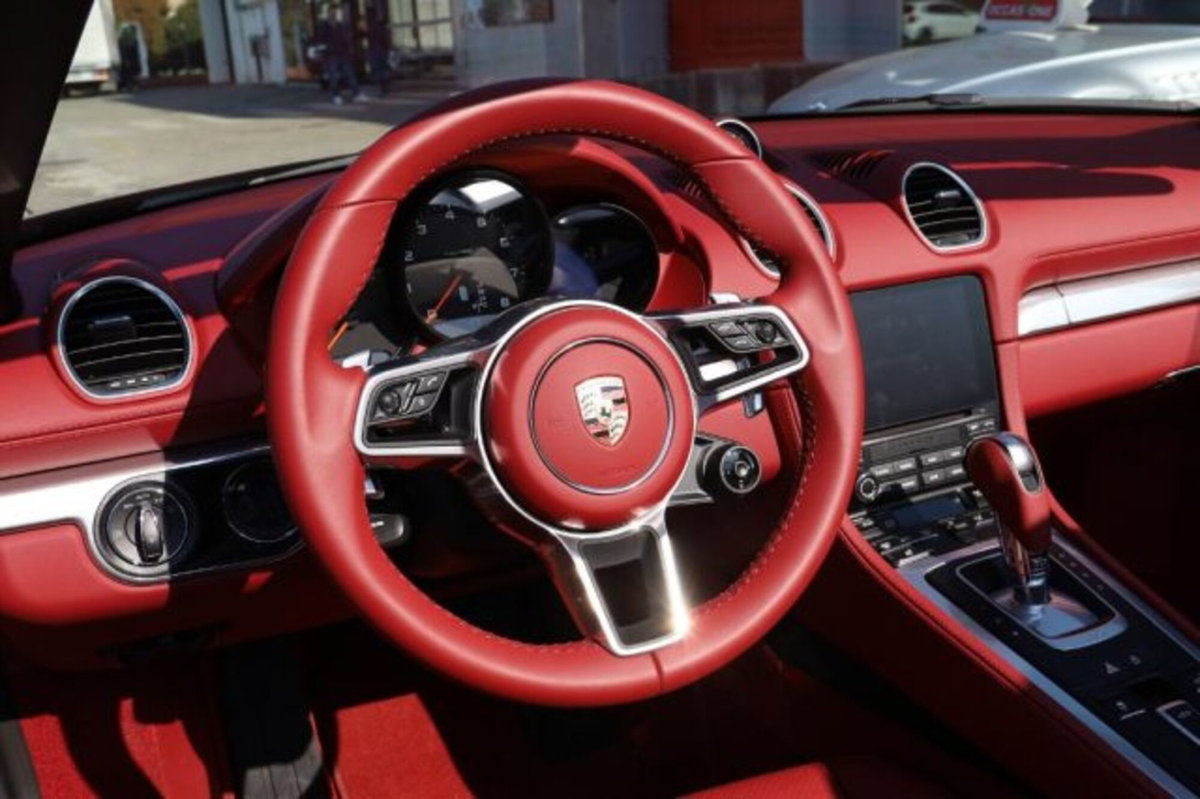 Porsche 718 Boxster  Boxster 2.0 Style Edition 300cv (9)