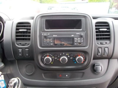 Renault Trafic Furgone T29 2.0 dCi 145CV PL-TA Furgone Energy Ice (14)