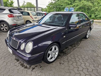 Mercedes-Benz Classe E 320 V6 cat 4Matic Avantgarde usata