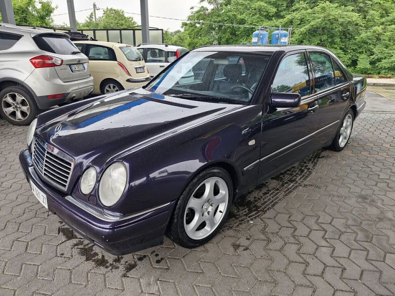 Mercedes-Benz Classe E 320 V6 cat 4Matic Avantgarde