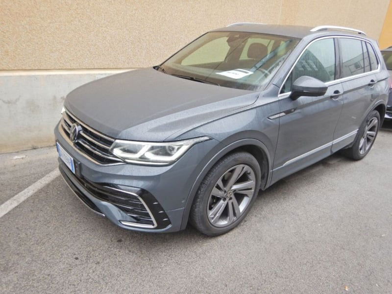 Volkswagen Tiguan 2.0 TDI 150 CV SCR DSG 4MOTION R-Line