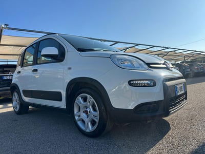 Fiat Panda 1.0 FireFly S&S Hybrid City Life  usata