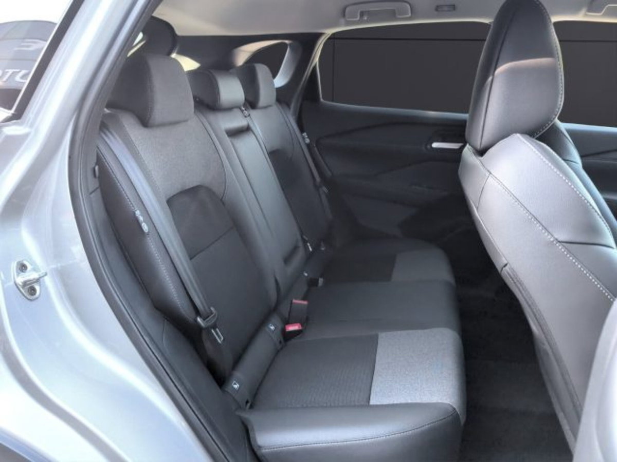 Nissan Qashqai 1.3 mhev N-Connecta 2wd 140cv (15)