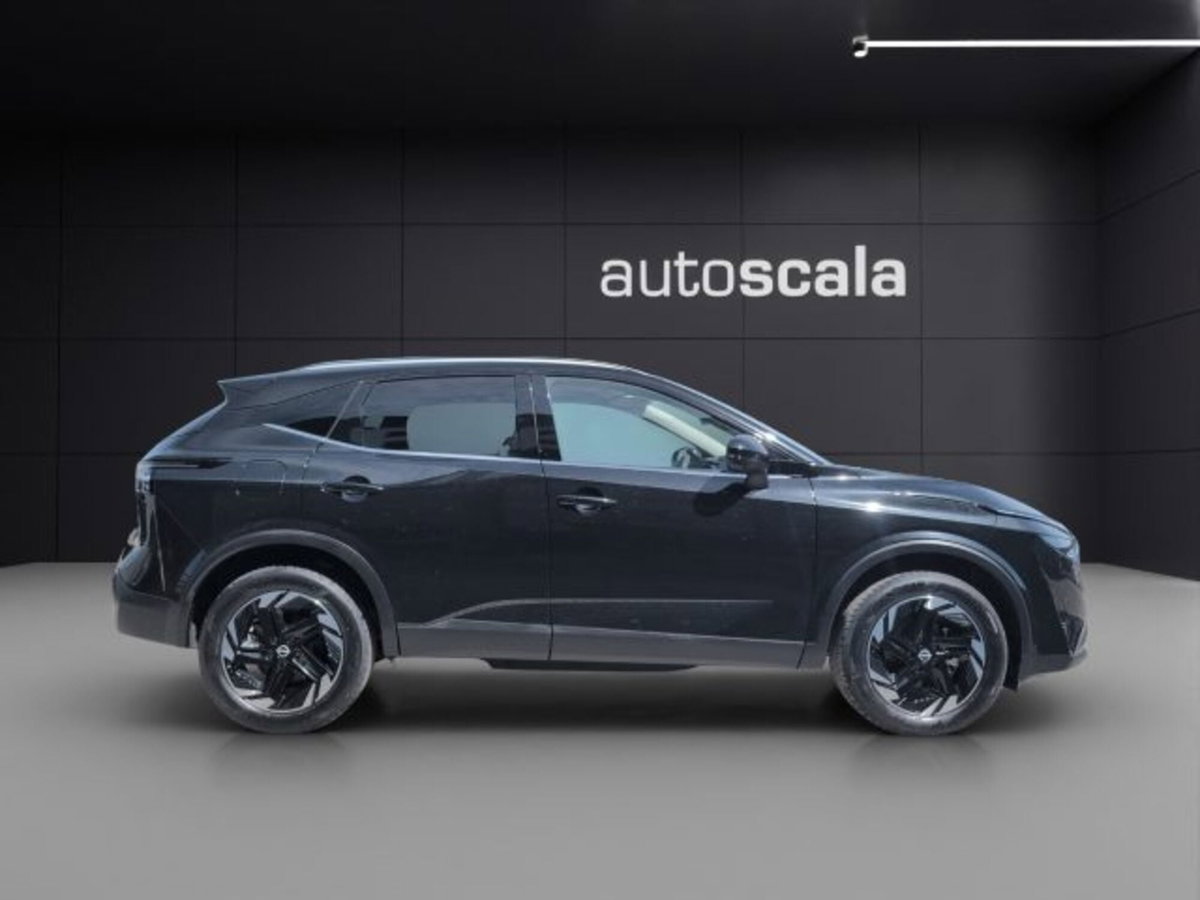 Nissan Qashqai 1.3 mhev N-Connecta 2wd 140cv (7)