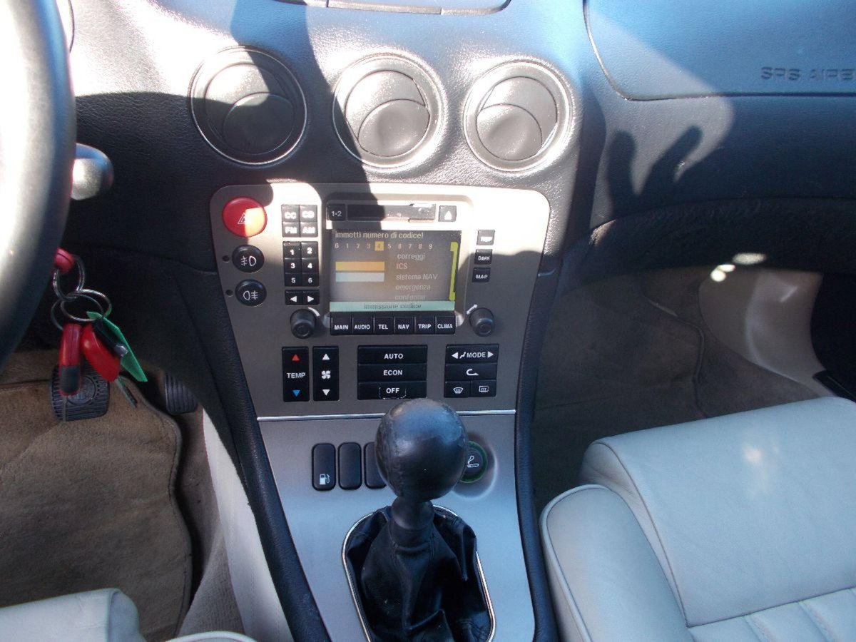 Alfa Romeo 166 2.0i 16V Twin Spark cat (13)