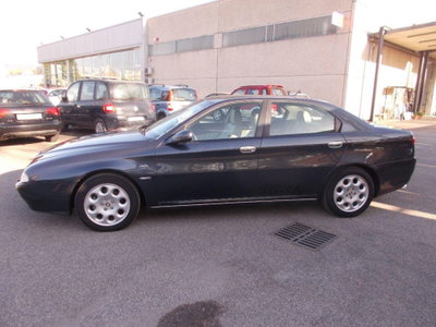 Alfa Romeo 166 2.0i 16V Twin Spark cat (2)