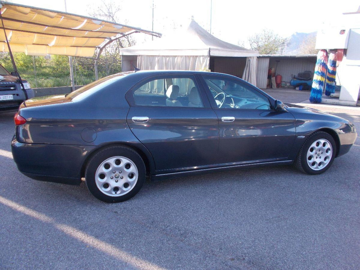 Alfa Romeo 166 2.0i 16V Twin Spark cat (4)