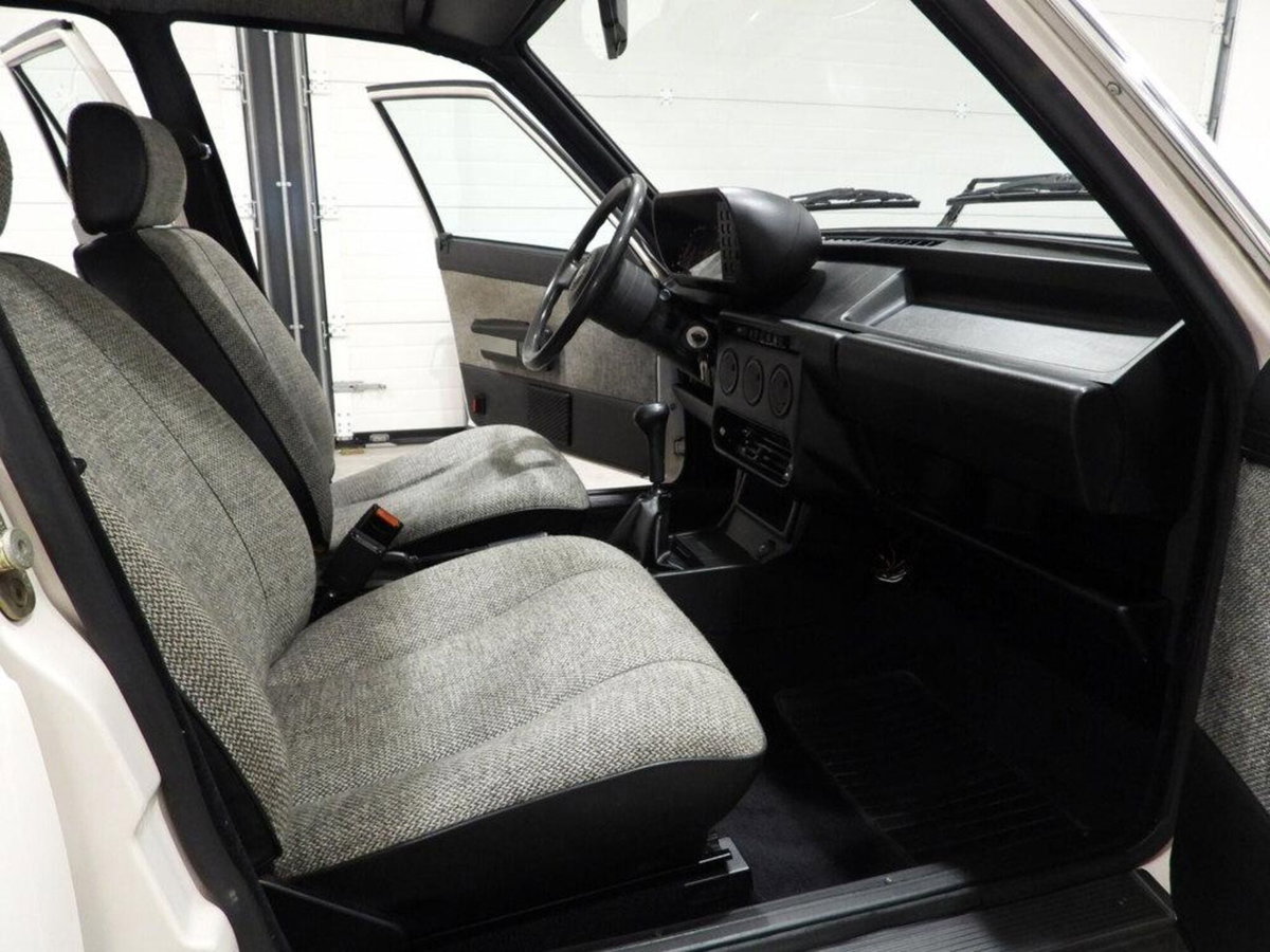 Alfa Romeo Giulietta 1.6 L (8)