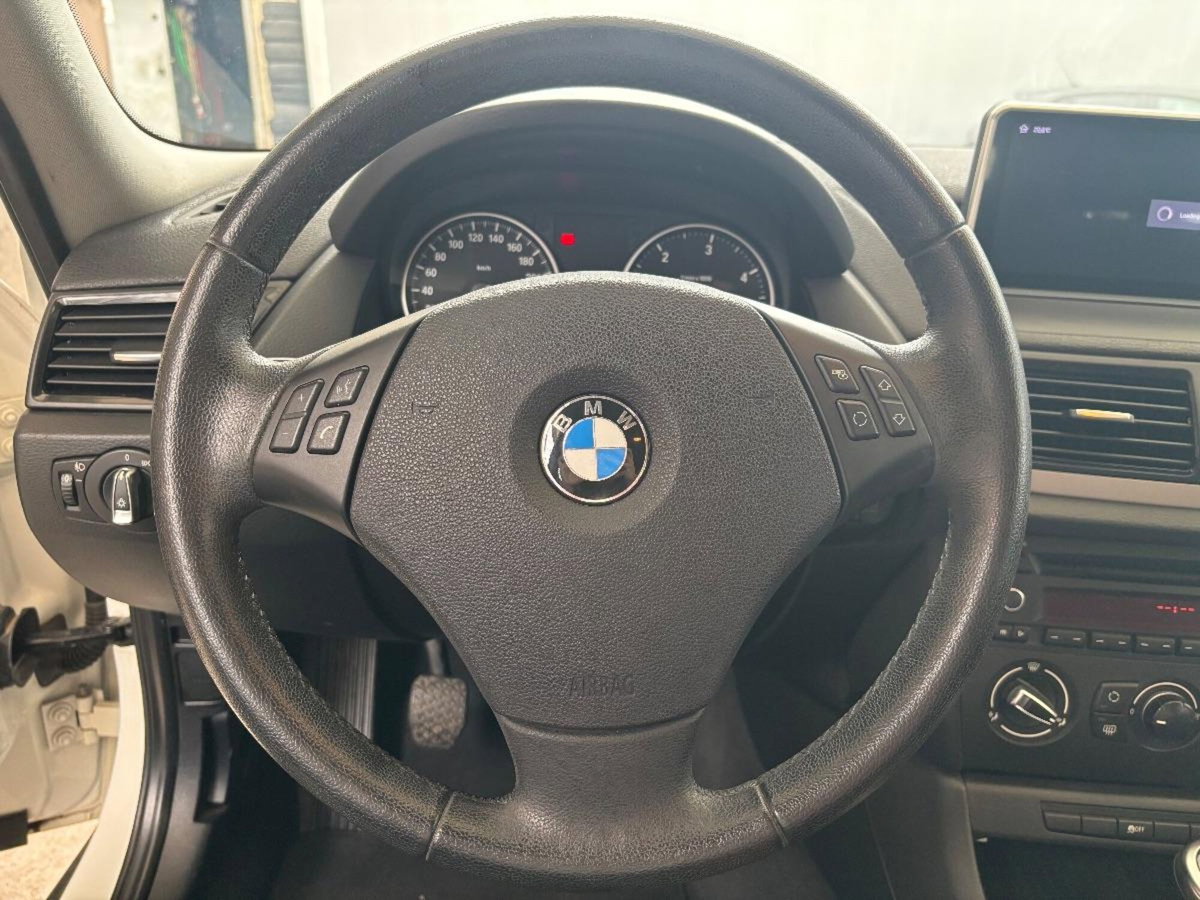 BMW X1 sDrive18d (10)