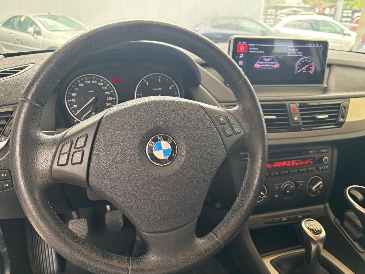 BMW X1 sDrive18d (9)