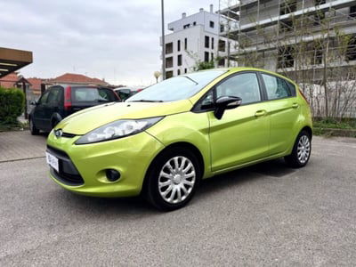Ford Fiesta 1.4 5p. Bz.- GPL Titanium usata