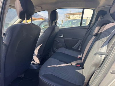 Renault Clio 1.2 16V 5 porte GPL Yahoo! (12)